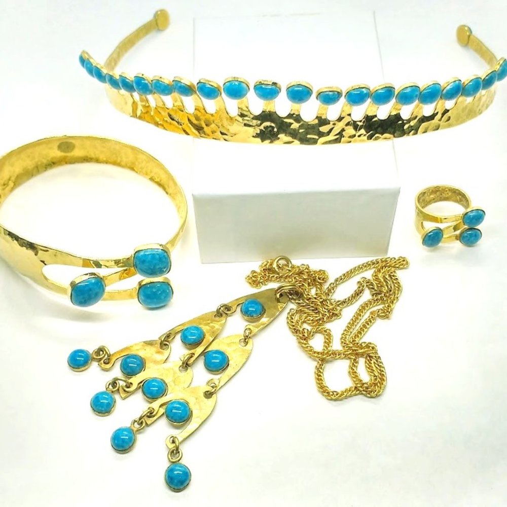 Hammered Gold Tone Tiara Bangle Necklace Ring Set